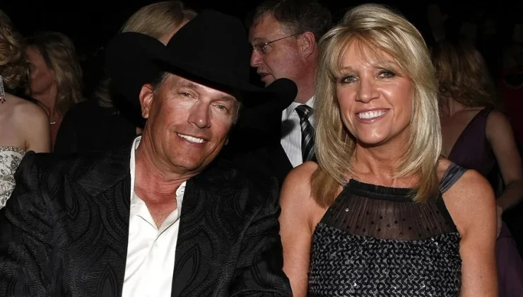 George Strait Wife