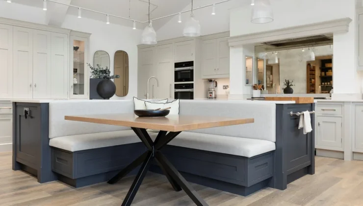 Choosing Between Booths, Banquettes, and Chairs What Works Best for Your Layout