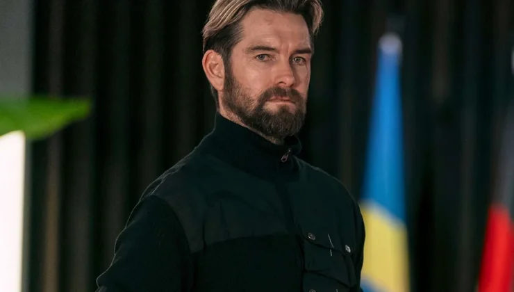 Antony Starr Wife