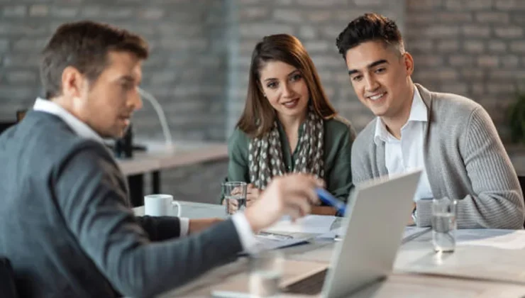 Financial Advisor