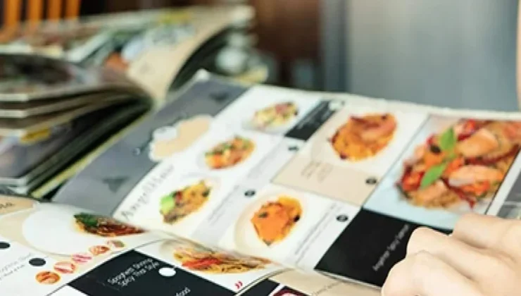 Why Digital Menus Are Replacing Printed Menus for Small Food Businesses